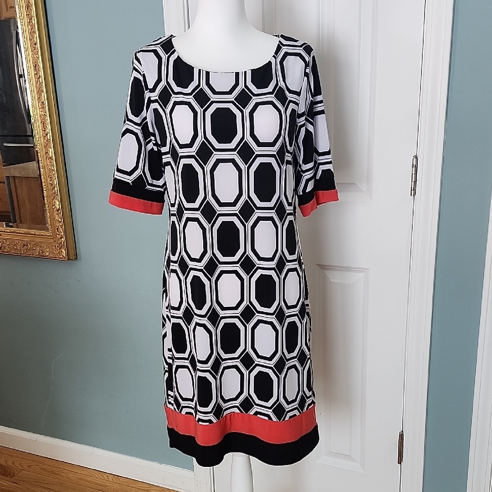 🌼SALE🌼SALE🌼Karin Stevens Black and White Geometric Midi Dress with Red Trim